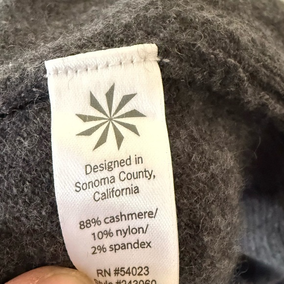 Athleta Adi Mudra Gray Cashmere Sweater Dress Tunic SZ M - Picture 7 of 7